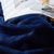 格莉安GELIAN 纯色毛毯法兰绒珊瑚绒毯子居家旅行空调被春秋毯午休毯沙发毯盖毯学生儿童通用(藏蓝)第3张高清大图