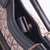 Calvin Klein/CK 经典LOGO刺绣 女士单肩手提包 女包 H1LDF061(浅棕色)第2张高清大图