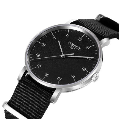 天梭(TISSOT)瑞士手表 魅时系列尼龙带石英男士手表 T109.410.17.077.00(粉色)