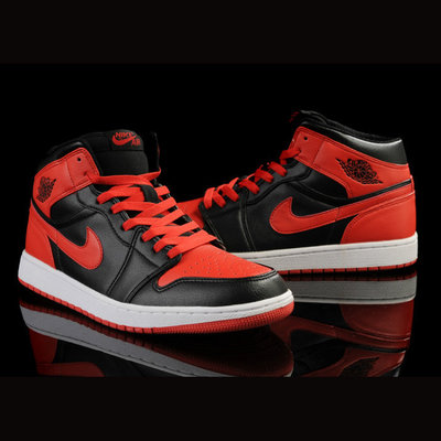 【耐克NIKE 乔丹Air Jordan 1 OG Black White AJ1乔丹一代高帮休闲篮球鞋男鞋女鞋运动鞋&lpar;樱木花道 40&rpar;图片】耐克NIKE 乔丹Air Jordan 1 OG Black White AJ1乔丹一代高帮休闲篮球鞋男鞋女鞋运动鞋&lpar;樱木花道 40&rpar;高清图片,外观图,细节图 -国美