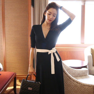 2018春装新款韩版针织毛衣连衣裙修身显瘦V领