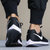 Nike/耐克男鞋2018新款跑步鞋子 气垫透气减震运动鞋 898466 001(898466-001 42.5)第4张高清大图