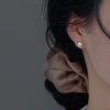 925纯银珍珠耳钉女2021年新款潮简约V字母耳环冷淡风气质小巧耳饰tfx(白色 一件)