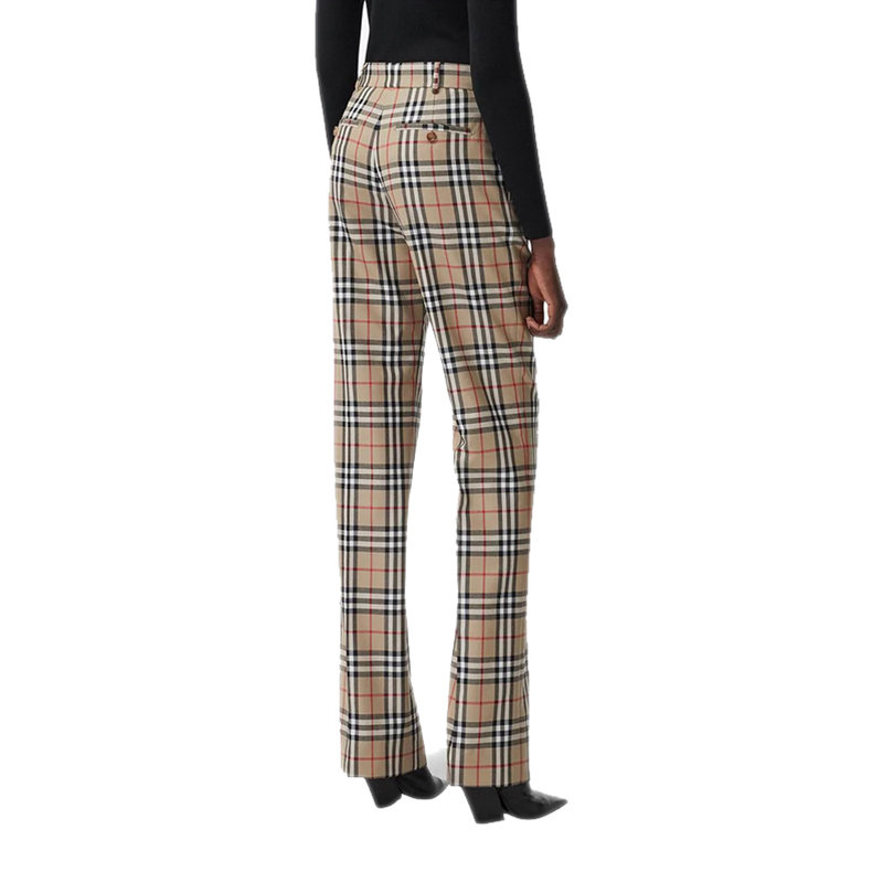 巴宝莉格裤子仿版裤子,巴宝莉经典格子裤怎么配 巴宝莉格裤子仿版裤子,巴宝莉经典格子裤怎么配