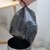 得力（deli）18740黑色平底垃圾袋家用办公厨房卫生间垃圾桶 点断式垃圾袋40*45cm（30个/卷）(黑色 18740  30个/卷)第5张高清大图