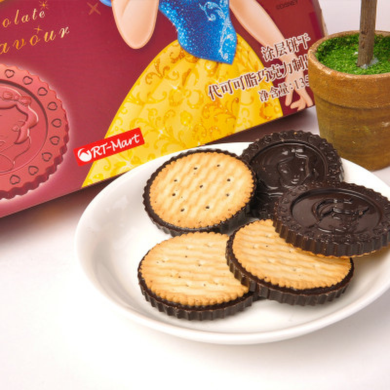 rt-mart 悦巧涂层饼干(黑巧克力味)135g/盒