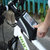 乐炫自行车包 手机架 触屏手机包 自行车上管包 IPHONE HTC 三星手机袋12496 线条(绿线条 4.2)第3张高清大图