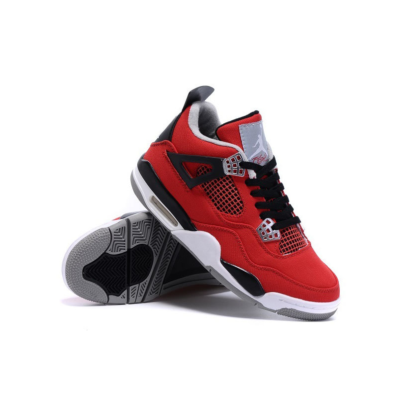 黑红色篮球鞋怎么搭配篮球服(复刻红黑篮球鞋穿搭夏季)-第2张图片-潮百科 黑红色篮球鞋怎么搭配篮球服(复刻红黑篮球鞋穿搭夏季)-第2张图片-潮百科