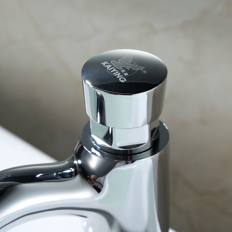 凯鹰 铜制按键按压式延时面盆水龙头2893