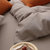 北欧简约风全棉床上四件套素色色织华夫格纯色AB版水洗棉床品(初屿-月灰)第2张高清大图