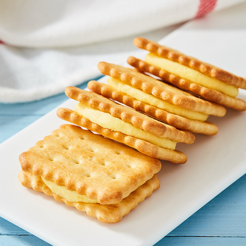 康师傅咸酥夹心饼干葱香奶油味240g营养早餐办公室休闲零食小吃