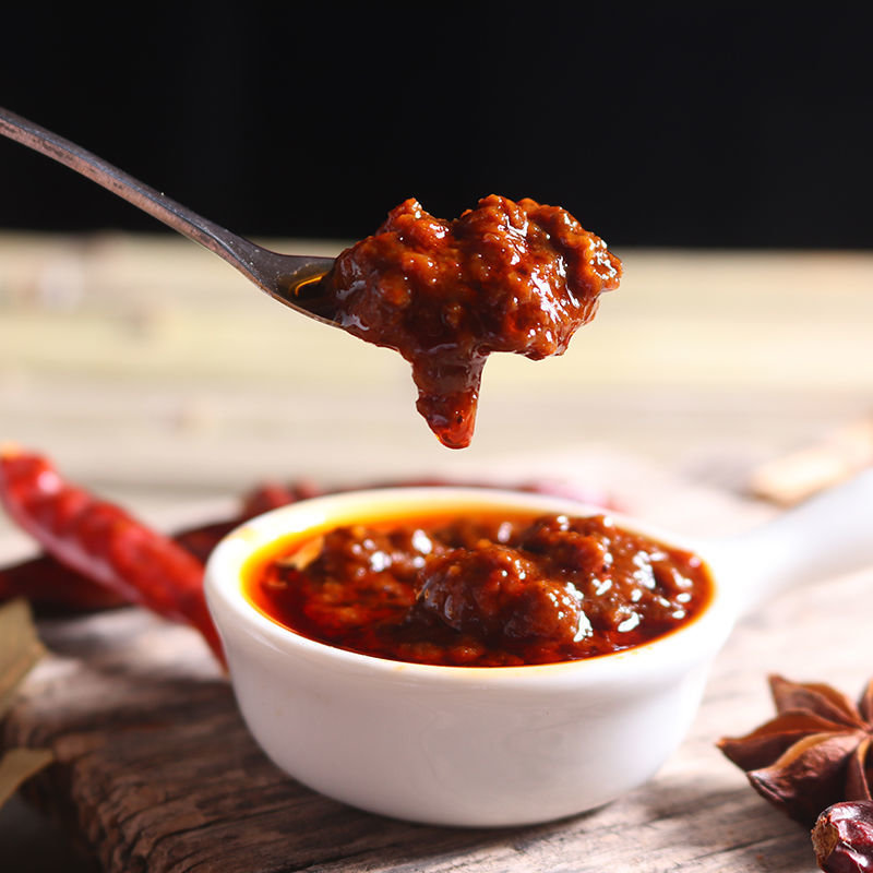葛厚荣红烧牛肉酱香菇酱香辣牛肉酱200g下饭酱拌饭酱佐料酱香辣牛肉酱