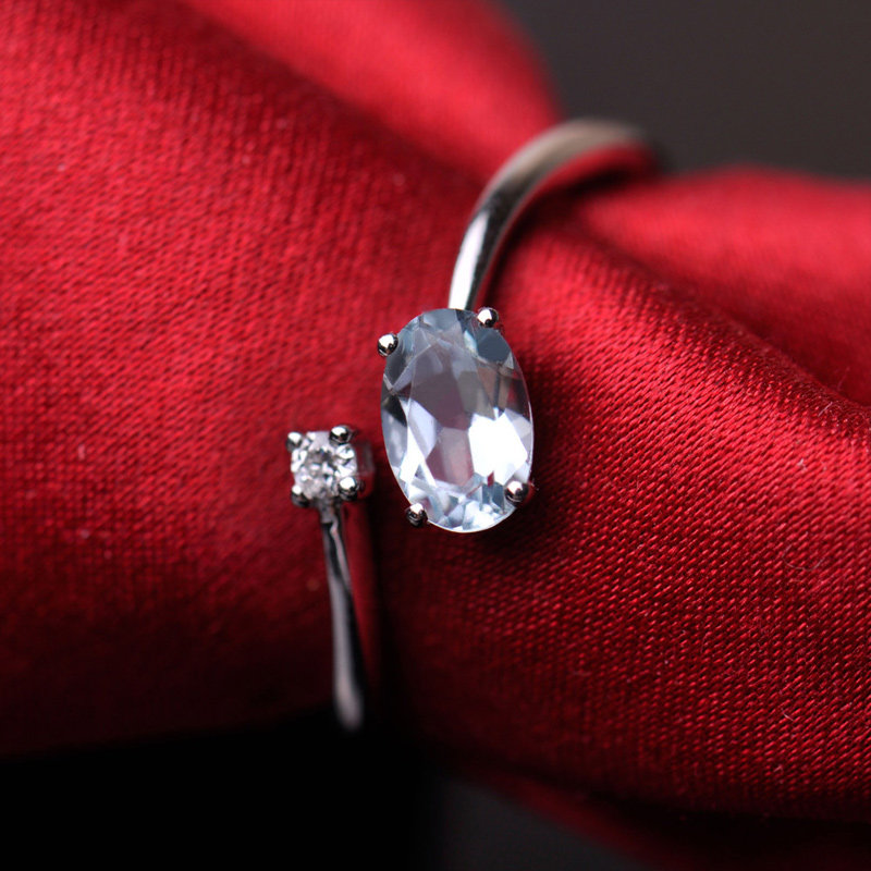 白18k金托帕石钻石戒指蓝梦缘椭圆形蓝黄玉钻戒