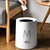 垃圾桶北欧简约黑白带盖家用客厅创意大号卫生间厨房收纳垃圾篓(无盖垃圾桶-白色 默认版本)第2张高清大图