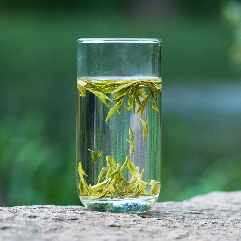 贡牌茶叶2021新茶上市明前aaa级西湖龙井江南水乡礼盒100g龙井村产区