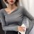 MISS LISA斜领上衣修身显瘦性感设计感锁骨v领t恤j6189(豆沙色 XL)第5张高清大图