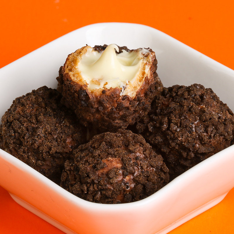 甘滋罗曲奇软心脆啵啵夹心球夹心巧克力网红零食威化巧克力