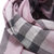 Burberry女士粉色经典格纹围巾3931673 时尚百搭第6张高清大图