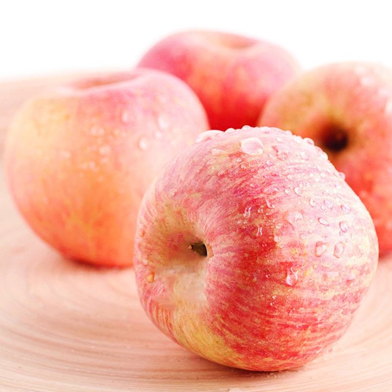 典西旬邑马栏红苹果12颗礼盒装7580mm脆甜爽口香味浓郁