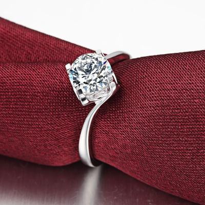 钻宝源 70分 h色 18k白金 钻石女戒 结婚钻戒