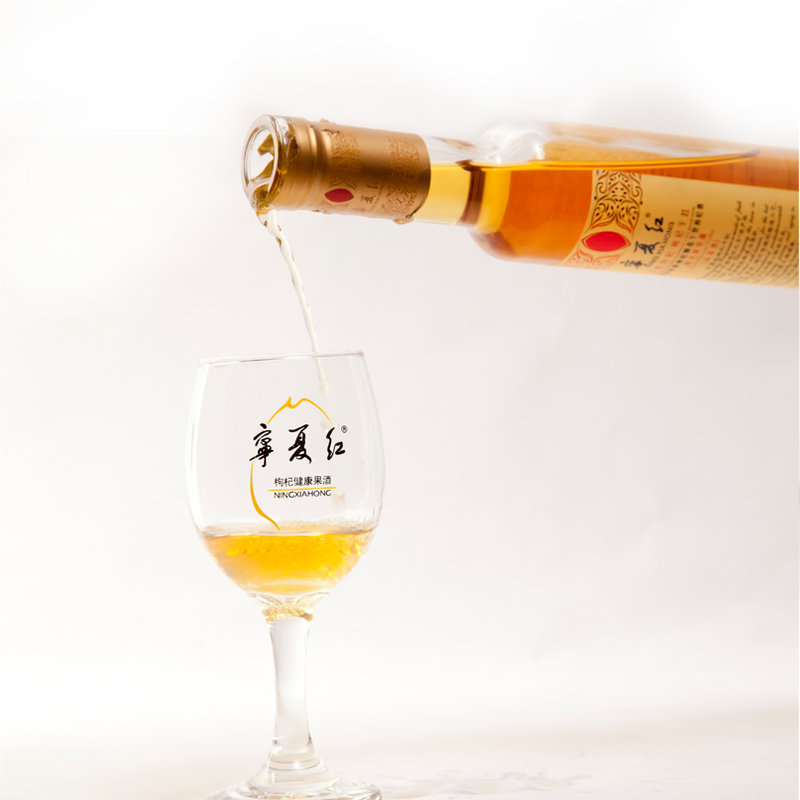 12度金色传杞 枸杞干红果酒 200ml